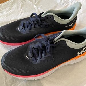 Hoka One One Womens 9 Clifton 7 Running Shoes